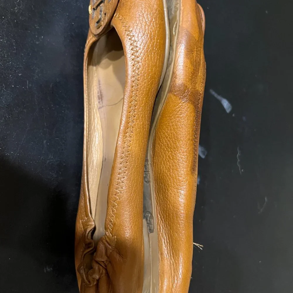 TORY BURCH Riva flats tan size 9.5